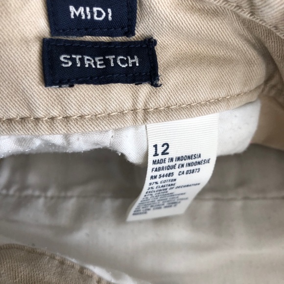 AE Midi Stretch Khaki Shorts - Picture 7 of 7